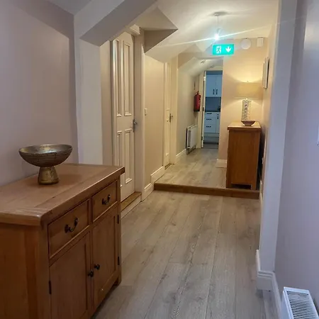 Self Catering Silvermines *