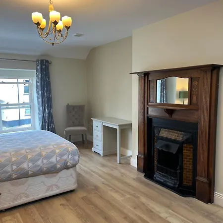 Self Catering Silvermines Апартаменты Нина