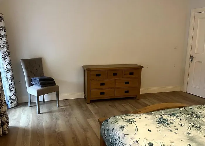 Self Catering Silvermines 아파트 니나