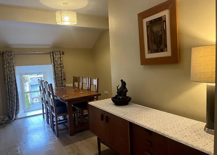 Self Catering Silvermines *